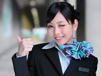 先輩のかわいい彼女とパコる→禁断の一線超えちゃう素人美少女中出しのセクシー動画