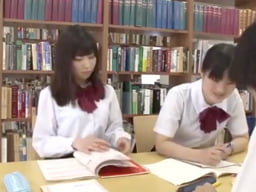 友達の彼氏を中出しSEX寝取りにかかるスケベJK女子校生美少女痴女中出し露出のエロ動画