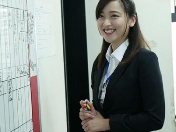 SOD入社1年目のガチ女性社員がAV出演→企画外の本気パコ巨乳素人美少女OLの無料アダルト動画