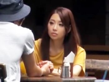 細身なのに爆乳な素人ギャルの自宅に上がり込み激ハメSEX！巨乳素人美少女痴女ナンパRION...