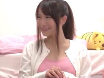 巨乳な幼馴染の卑猥なボディに我慢出来ずお風呂場でズボハメ性交！巨乳美少女お姉さんの無料エロ...