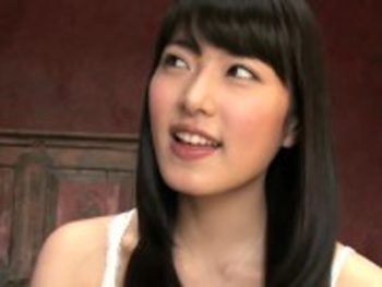 アイドル級の激かわJKコス娘と濃厚ベロチューFUCK巨乳女子校生美少女コスプレのアダルト動画