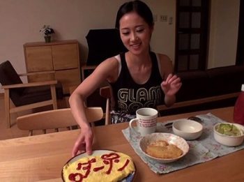 ラブラブ彼女と主観目線でパコれるSEXライフ巨乳お姉さん菅野さゆきのアダルト動画