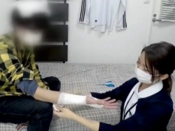 リアルな看護師学生がエロ配信しているナンパ師に捕まって…素人看護婦ハメ撮り盗撮のアダルト動画