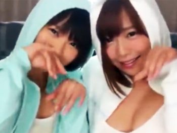 お兄ちゃんが好きでしょうがない二人の可愛い妹とラブラブ近親相姦！美少女妹近親相姦3Pのアダルト動画