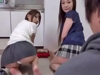 息子のセックスを見てムラムラしちゃった母と近親パコ人妻顔射近親相姦のアダルトエロ動画