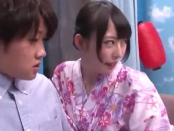 彼氏との夏祭りデートをほっぽって童貞くんと中出しパコしちゃう素人さんｗ素人美少女童貞中出しのアダルトエロ動画