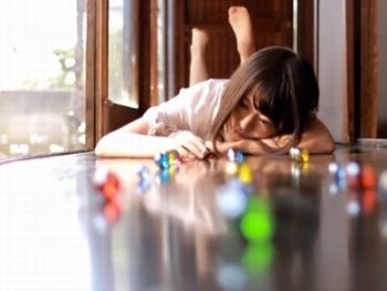 純白で汚れないの少女が堕ちていく様→キモ親父のチンポに貫かれて大人に開花女子校生美少女のアダルト無料動画