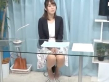 謝礼に釣られてやって来てしまった高学歴JDがチンポ挿入されて悶絶アクメ巨乳素人お姉さんのアダルト動画