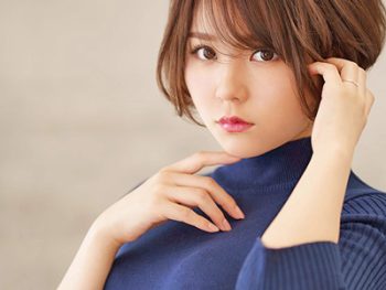 儚い感じの百貨店のアパレル店員妻がAVデビュー！人妻デビュー作水美れいのエロ動画
