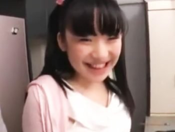 エッチな悪戯で兄を誘惑する妹美少女妹フェラのアダルトビデオ動画