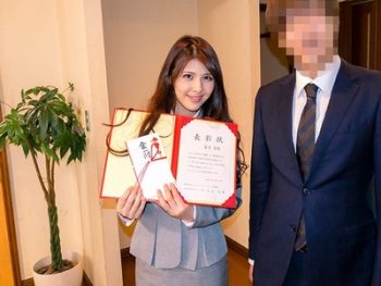 妻が会社の飲み会で飲み過ぎて…完全に寝取られた証拠乱交映像痴女人妻乱交のアダルト動画