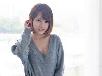 触れ合うたびに愛液を撒き散らすスレンダーショトカの美少女素人美少女の無料アダルト動画