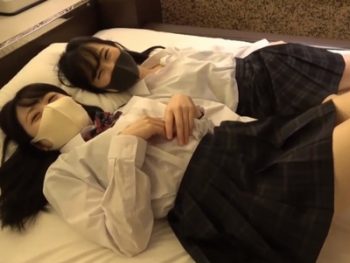 初対面のリアルJK2人とラブラブ3Pできちゃうハーレムタイム女子校生美少女ハメ撮り3Pのアダルト動画