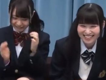 巨乳JK二人組をナンパ→MM号で乱交展開！巨乳素人女子校生美少女ナンパ乱交のエロ動画