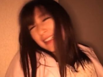 夜道を狙うクズ男にレイプされてしまったOLさん素人お姉さんOL中出しレイプのエロ動画