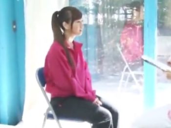 部活中のJD捕まえてMM号の中出しマッサージ素人美少女中出しナンパマッサージのエロ動画