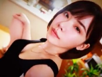 巨乳痴女が恋人持ちの男を誘惑してNTRパコ三昧ｗ巨乳痴女顔射のアダルト動画