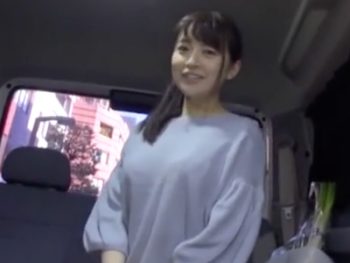 夕飯の買い物帰りの美人若妻ナンパ→車内でサクッとフェラ抜きしてくれたｗ素人お姉さん痴女人妻ナンパフェラのアダルト動画