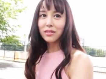 スレンダーボインな肉体とモデルのような極上ルックスの美女とハメ撮り！巨乳お姉さんハメ撮りの無料アダルト動画