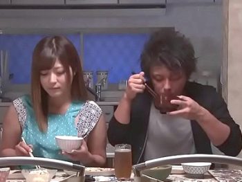 親孝行の為に初AV出演した色白ウブっ子JDが赤面イキｗ美少女顔射のアダルト動画