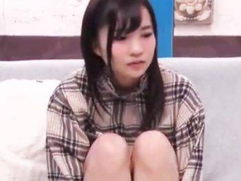 初心な美少女JDがアンケート調査と騙されてMM号で強引にハメられて唖然ｗ素人美少女ナンパのアダルトエロ動画