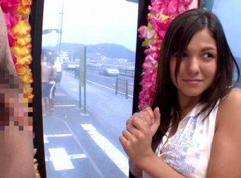 ハワイからの留学生が1本限りのAV出演！まだ日本の事も良く分かってないのに…押しに弱くてｗ巨乳素人美少女デビュー作のアダルト動画