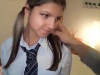 日本のAV班がロシア遠征して現地の巨乳JKとハメ撮りAF腸内発射キメるｗ美少女ハーフ痴女中出しハメ撮りのエロ動画