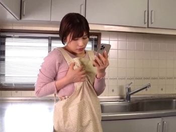 夫とのセックスレスから始めた奴隷スレで…ある男の命令に従うようになった妻が…痴女人妻のアダルト動画