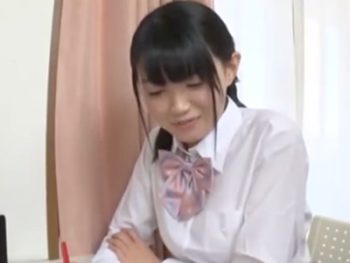 幼馴染の家庭教師にたっぷり中出しされる童顔女子JK女子校生美少女中出しの無料セックス動画