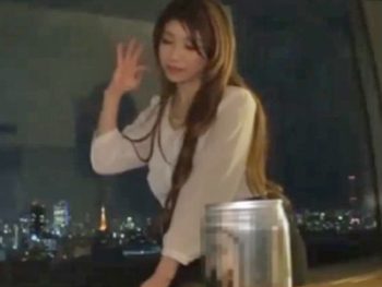 キスだけで発情モード全開な巨乳痴女にたっぷり顔射するワンナイトラブｗ巨乳素人お姉さん痴女顔射のアダルト動画