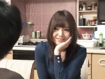 父が再婚して突如母になった女があまりにも可愛くてそしてエロいｗｗｗ美少女お姉さん痴女中出しのエロ動画