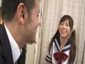 マジで可愛いセーラー服JKが叔父さんとまさかの禁断中出し近親相姦セックス女子校生美少女ロリ中出しのアダルト動画