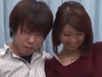 童貞筆下ろし中にノッて来ちゃって中出し許すお姉さん素人お姉さん童貞中出しのAVエロ動画