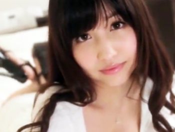 お店に内緒で本番してくれる風俗嬢美少女盗撮のアダルト動画