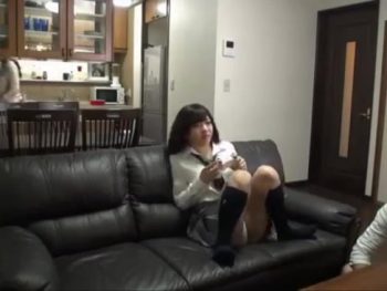 新たにやって来た義父はJK娘たちを片っ端から夜這いする鬼畜変態女子校生美少女レイプ近親相姦乱交のエロ動画