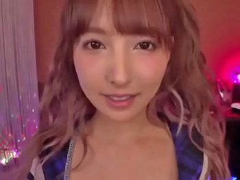 場内指名して呼んだ日本一カワイイおっパブ嬢の抜きサービス巨乳美少女手コキパイズリのエロ動画