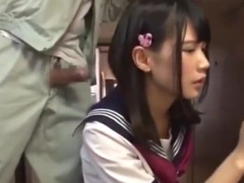 鍵っ子JKの留守番狙って乗り込み→中出しレイプ素人女子校生美少女中出しレイプのエロ動画