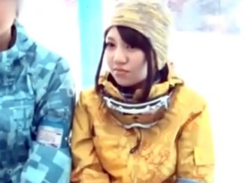 彼氏とスキー場に来た田舎の21歳素人ビッチにイケメン派遣→あっさり中出し許可巨乳素人美少女パイパン中出しのアダルト動画