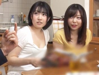 淫乱な姉妹がお兄ちゃんを誘惑して3Pパコｗ巨乳美少女近親相姦3Pのエロ動画