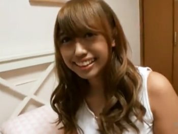 色黒の日焼け素人娘を家まで送り届けてそのまま自宅に侵入→ガチパコ開始素人お姉さんぶっかけのアダルト動画