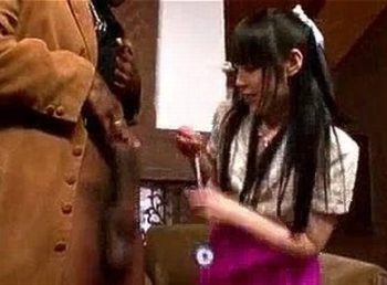 黒人SEXが終わりかと思ったら…最後に規格外のスペースチンポが現れ膣崩壊ｗ美少女お姉さん3Pのアダルト動画