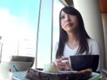 童顔の若奥様をナンパし寝取り中出し素人人妻中出しナンパのエロ動画