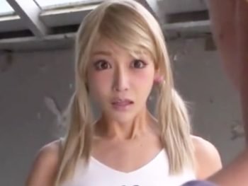 旦那の借金返済のために人妻が中出しされる姿を盗撮素人人妻中出し盗撮の無料エロ動画