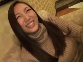 オトナの色気のある美女が甘えてきて→我慢できずに生中出しパコお姉さん中出しハメ撮りのエロ動画