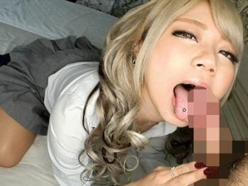 小さな体に大きなお尻♪エロ可愛いロリ顔黒ギャルと濃密セックス♡女子校生美少女ギャルフェラ手...