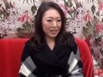 久しぶりの中出しセックスに興奮を隠せないセレブ熟女ｗ巨乳素人痴女熟女中出しハメ撮りナンパのエロ動画