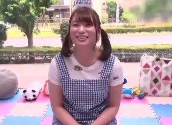 巨乳保育士さん限定！マザコン男子が求める母性溢れる素人さんを求めてMM号でラブラブSEX巨乳素人M男顔射ナンパのアダルト動画