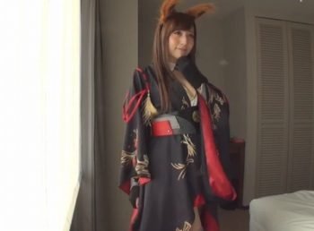 19歳の神レイヤー降臨！整った顔にGカップという美少女をチンポ漬けで洗脳して生オフパコ巨乳素人美少女コスプレハメ撮りのアダルト動画