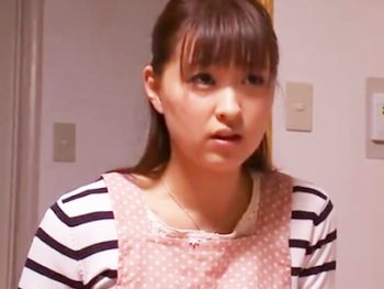 指名手配中の強姦魔が突然家に‥抵抗虚しく言われるがまま犯される美人妻人妻中出しイラマチオレイプのAVエロ動画